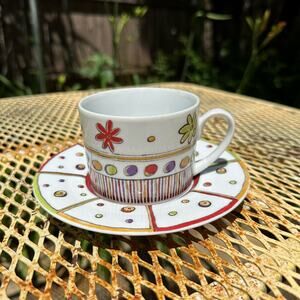 Vintage Belize by Studio Nova 2 Cups & Saucers Set of 2 (4 pieces)